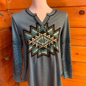 Double D Ranch Blue Aztec Patterned Shirt size XS